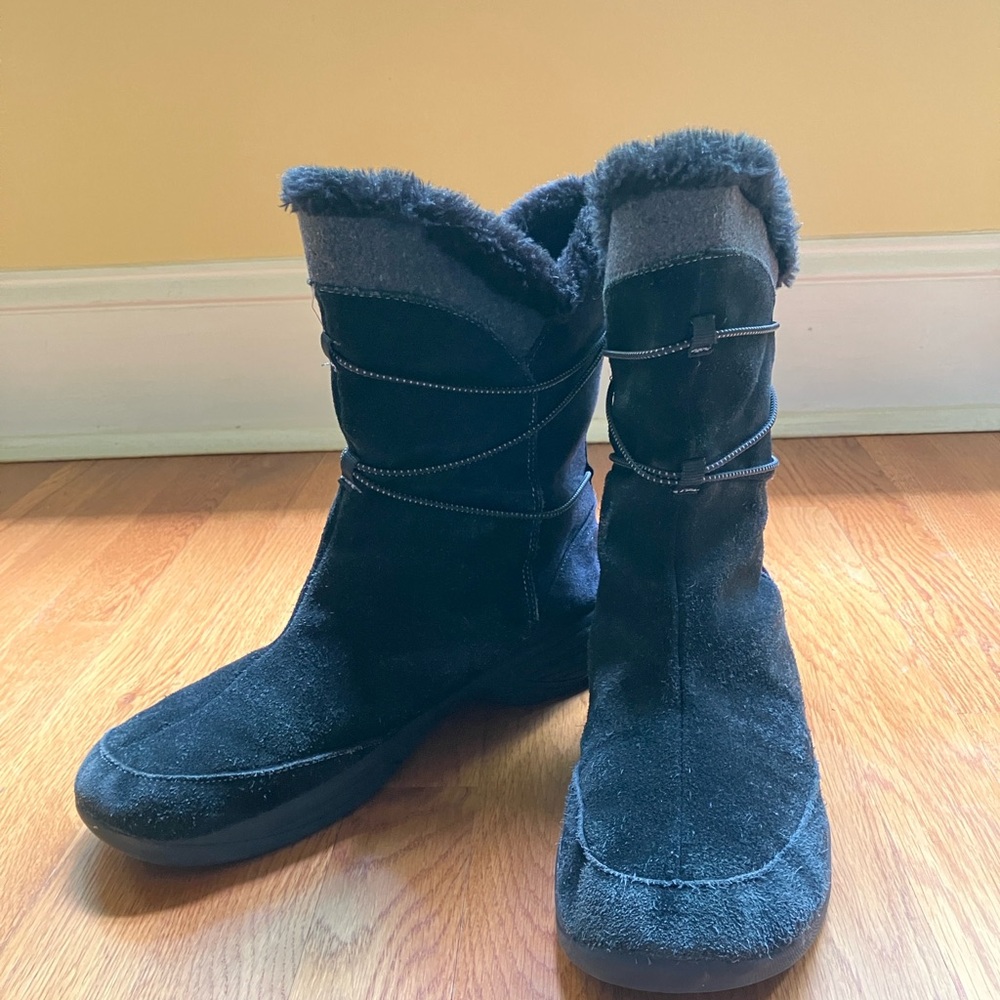 Croft & Barrow Black Boots